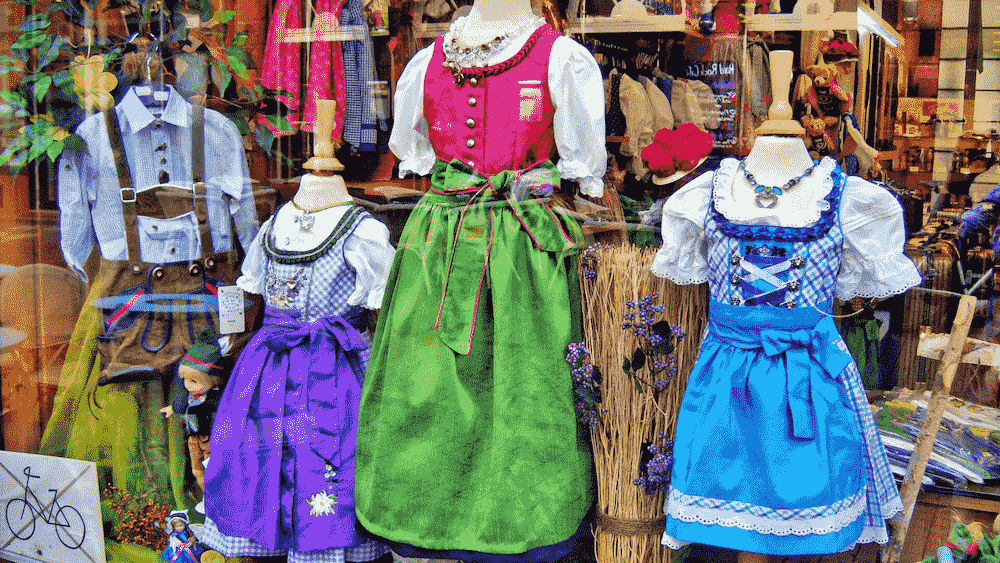 Traditional dress outlet of the alps