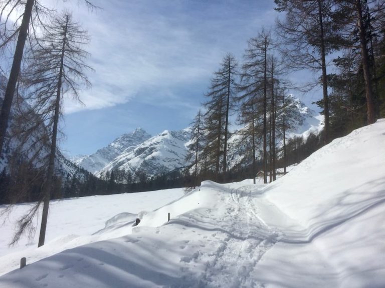 Does It Snow In Switzerland? (When) SwitzerLanding